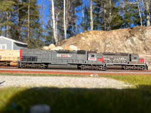 Weathered SD45T-2 NREX 6876 DCC mobile